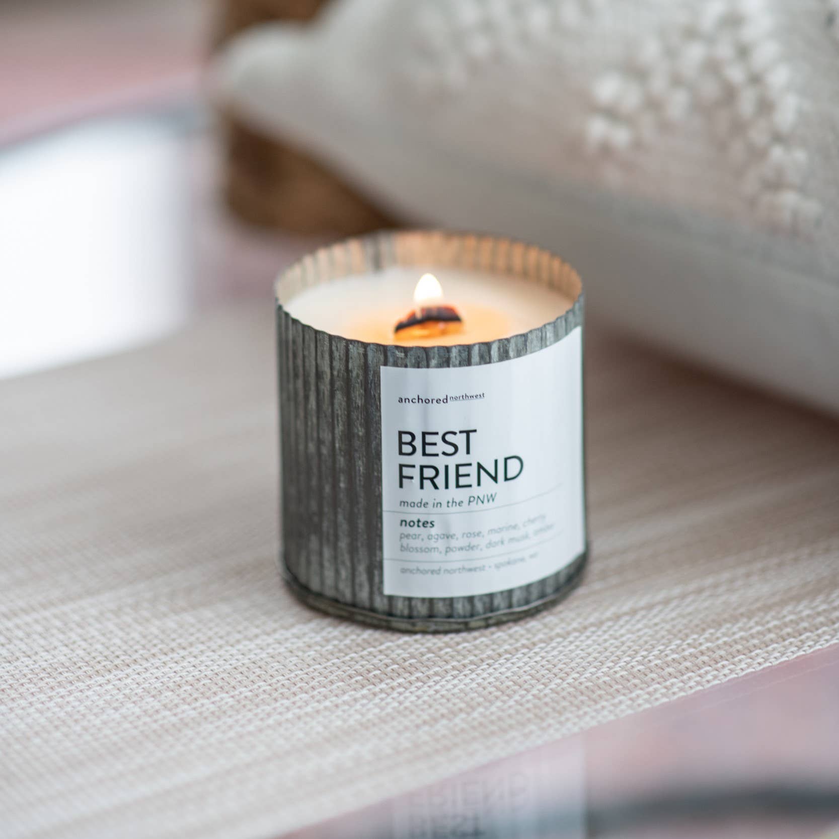 Mistletoe Kisses Wood Wick Rustic Farmhouse Soy Candle: 10oz